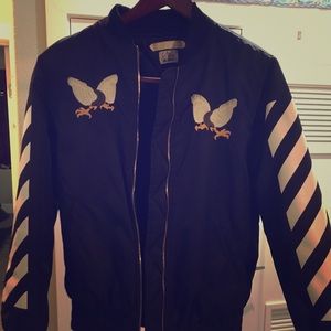Off white bomber jacket w/ eagle embroidery